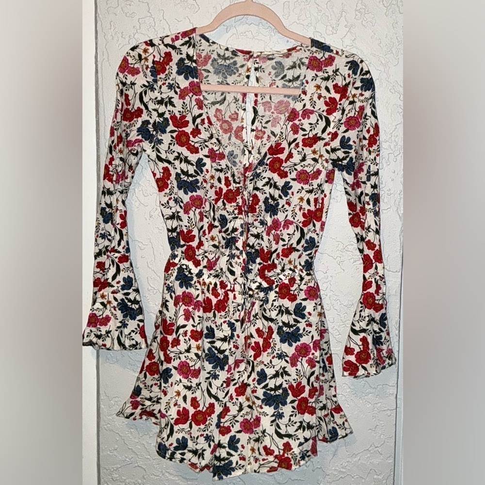 American Eagle Outfitters Floral Romper